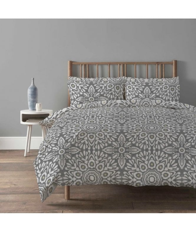 New Edge Blinds Alhambra Duvet Set in Grey
