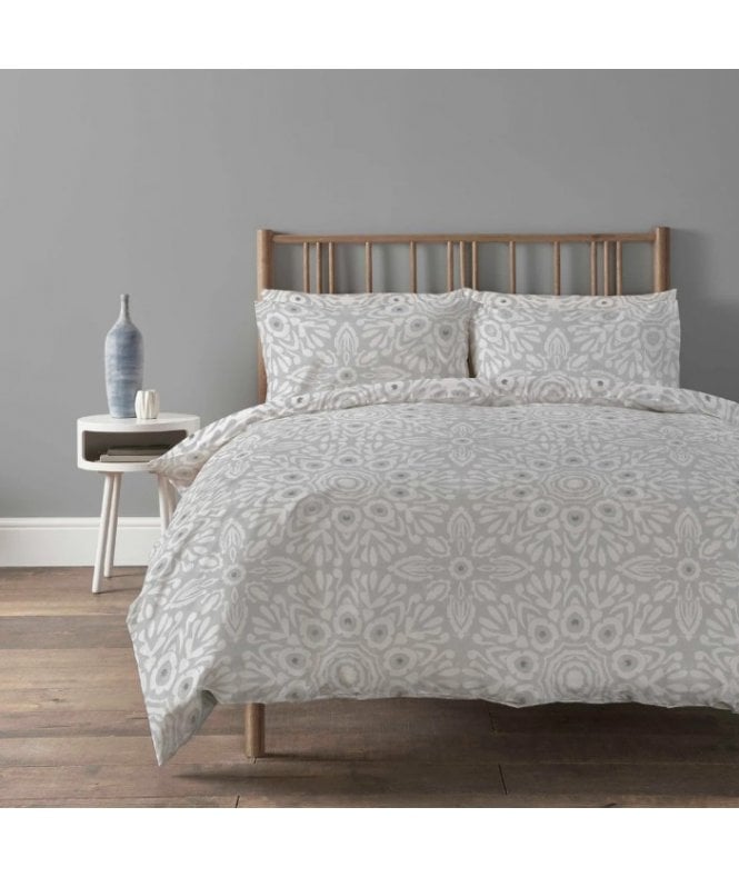 New Edge Blinds Alhambra Duvet Set in Natural