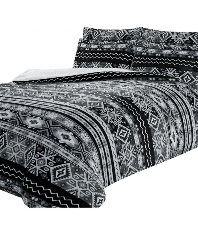 New Edge Blinds Aztec Printed Teddy Duvet Set in Grey