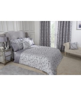 Cavendish Collection Embellished Jacquard Duvet Set in Silver