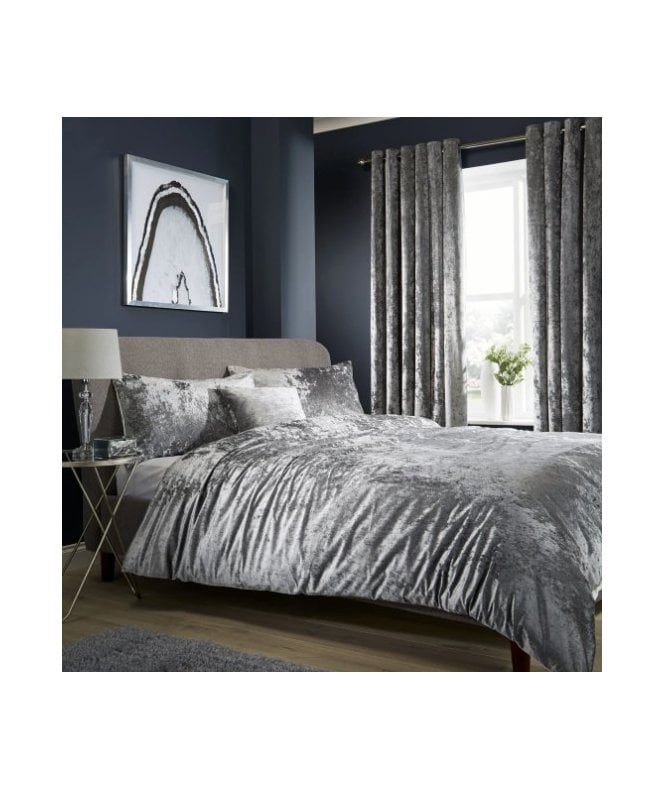 New Edge Blinds Crushed Velvet Duvet Set in Silver