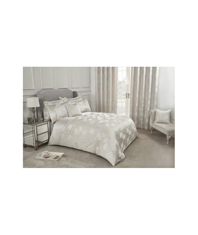New Edge Blinds English Garden Collection Embellished Jacquard Duvet Set in Cream