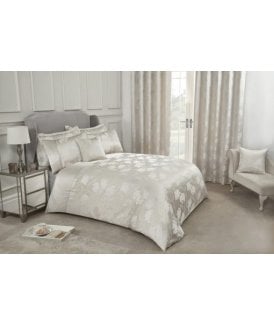 English Garden Collection Embellished Jacquard Duvet Set in Cream