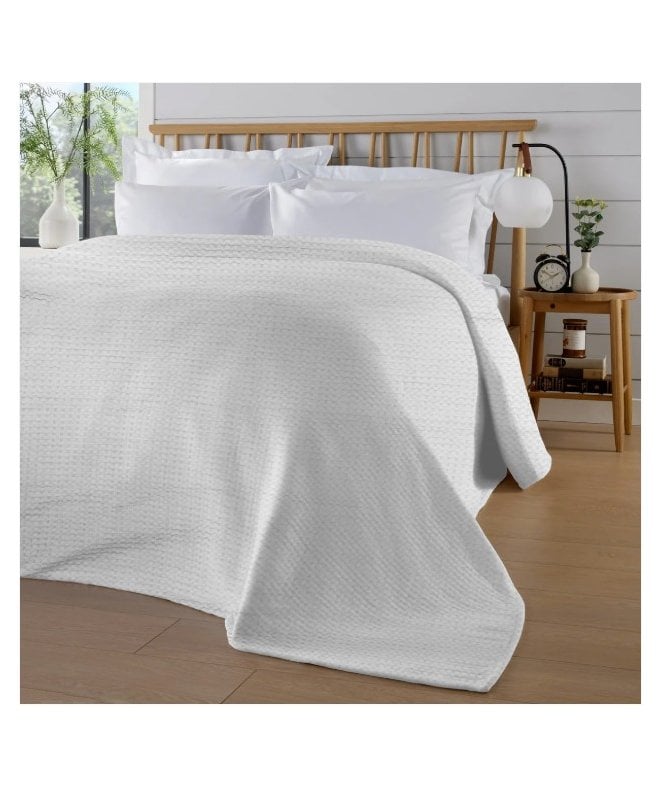 New Edge Blinds Florian Checked Throw Blanket in White