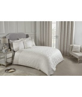 Harrow Collection Embellished Jacquard Duvet Set in Cream