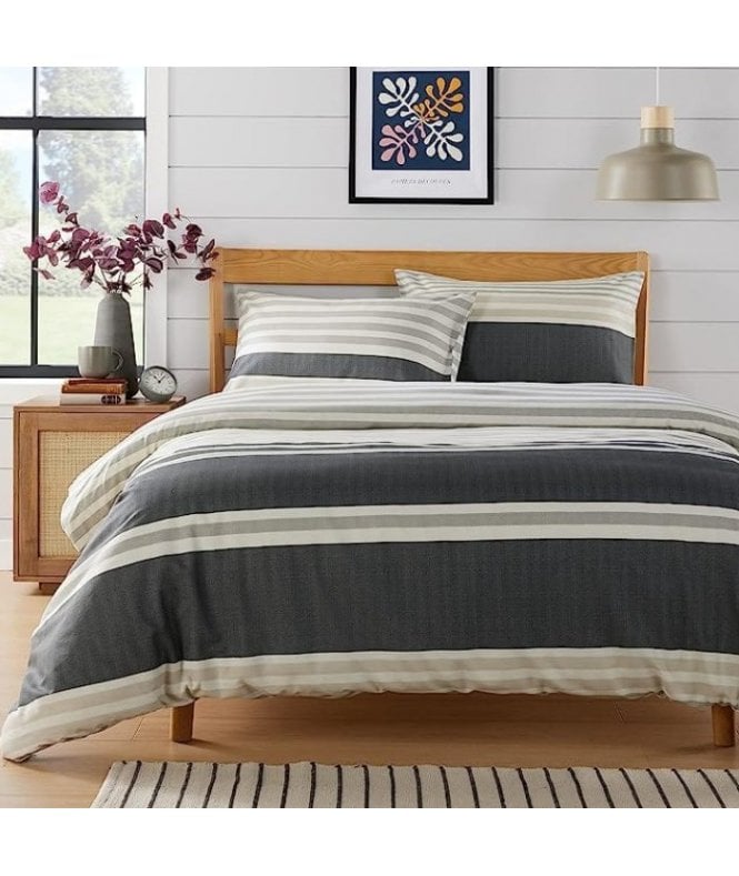 New Edge Blinds Miami Stripes Printed Duvet Set in Natural